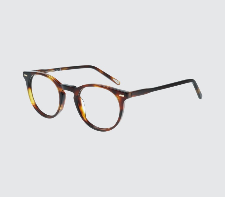 MY0012 Demi Brown